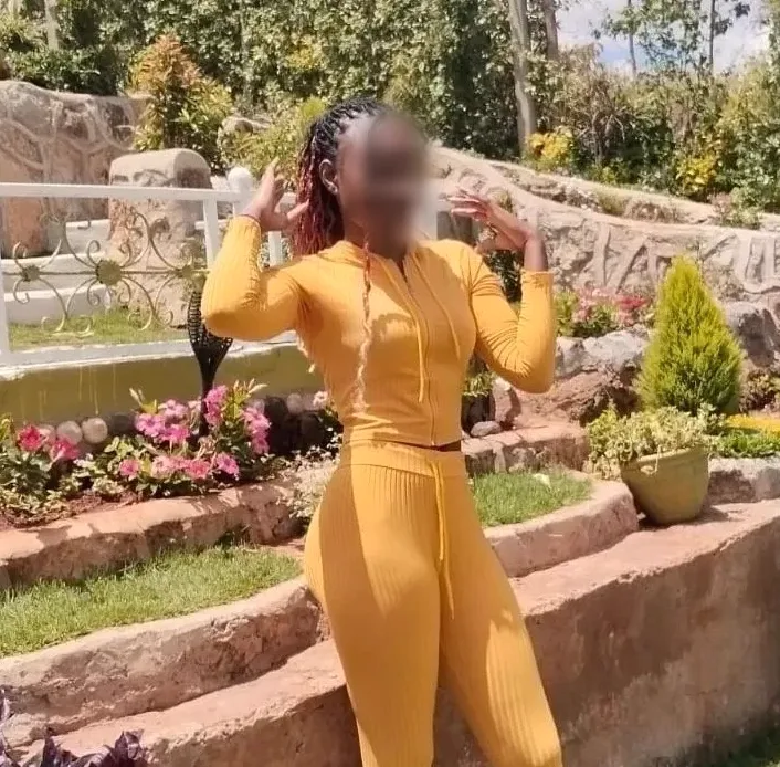 Jasmin, 26